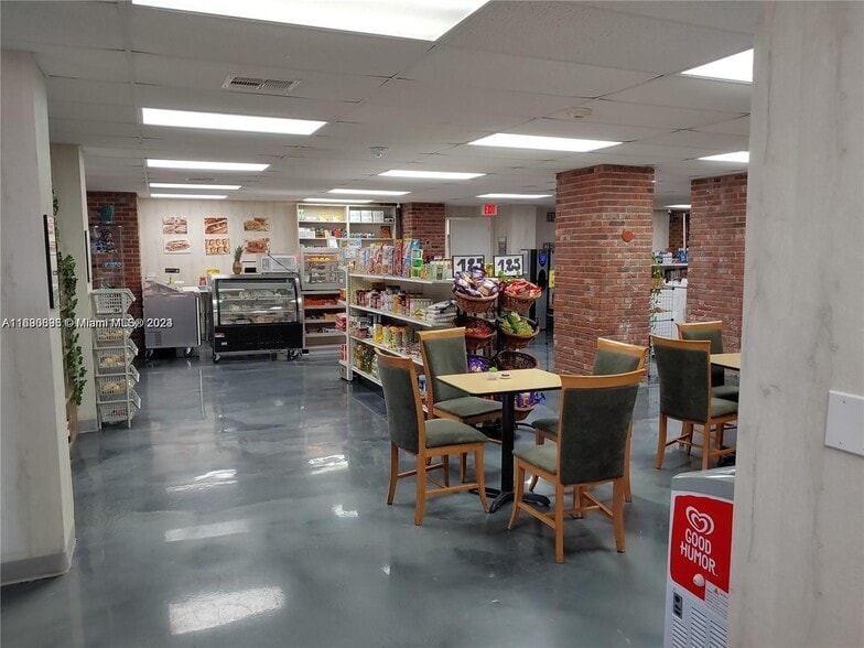 Grocery, Cafeteria - 6039 Collins Ave