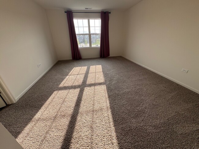 Building Photo - 2068 Canyon Creek Ct