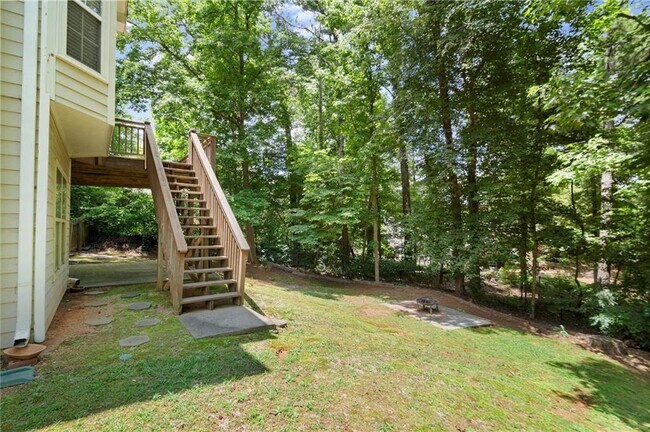 Building Photo - 194 Lake Ruby Dr