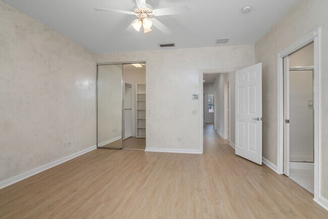 Building Photo - 28608 Alessandria Cir