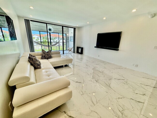 Building Photo - 4100 Tivoli Ct