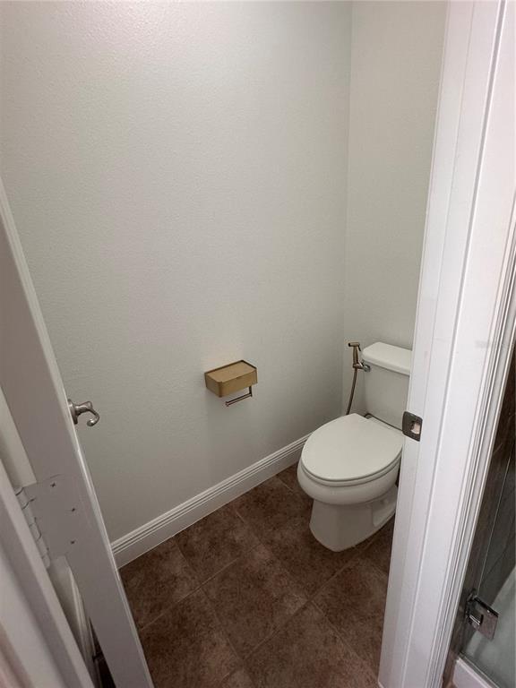 Building Photo - 11737 Verrazano Dr