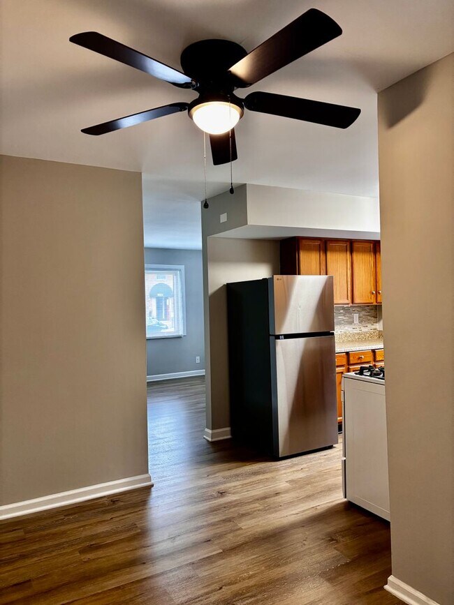 Building Photo - Newly Renovated 2 bedroom in Fairborn!