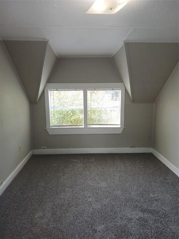 Building Photo - 319 W Clarendon Dr