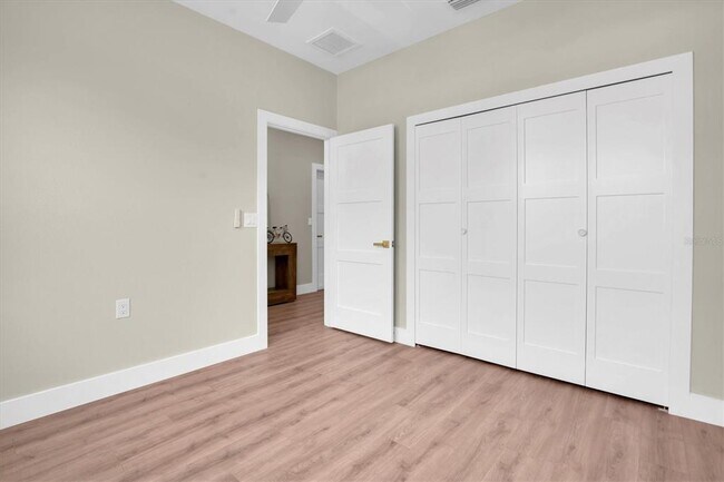 Building Photo - 5361 71st Way N