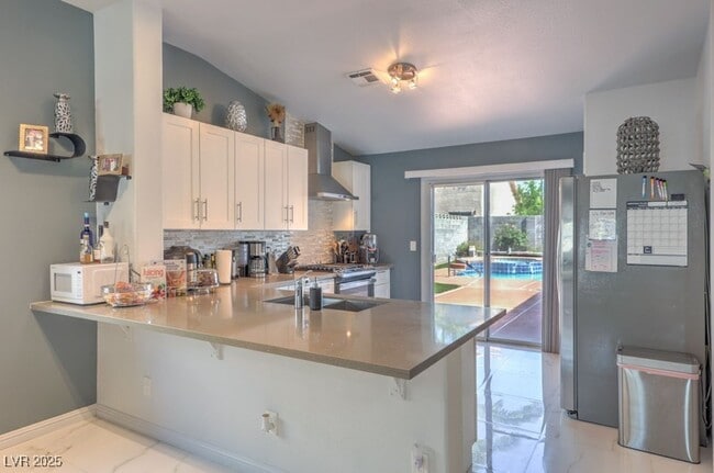 Building Photo - 4402 Cassandra Dr