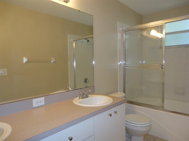Building Photo - 24540 Laurel Ridge Dr