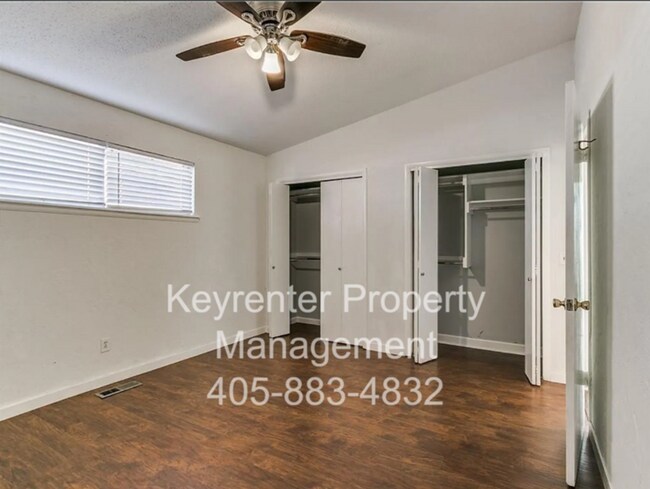 Building Photo - 507 NE 61st St