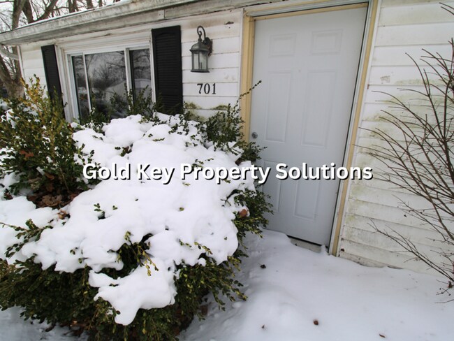 Building Photo - 9801 S Rinker St