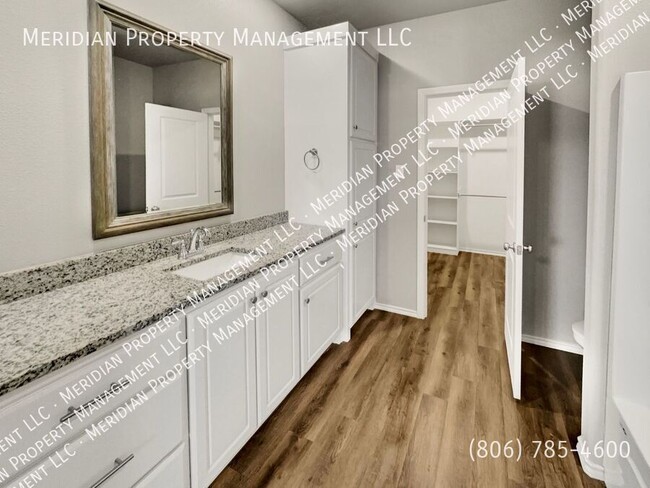 Building Photo - 1222 Donald Preston Dr