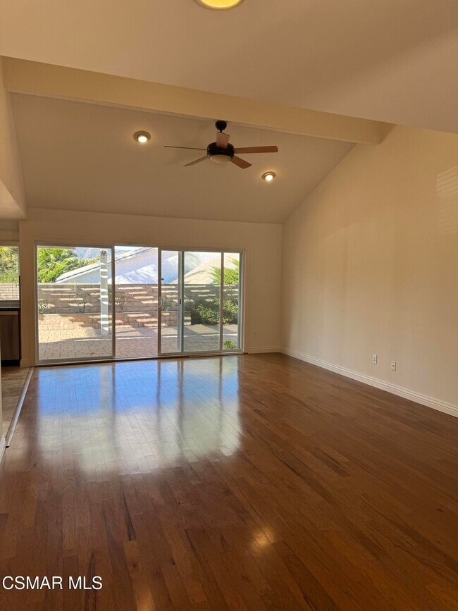 Building Photo - 6301 Pisces St