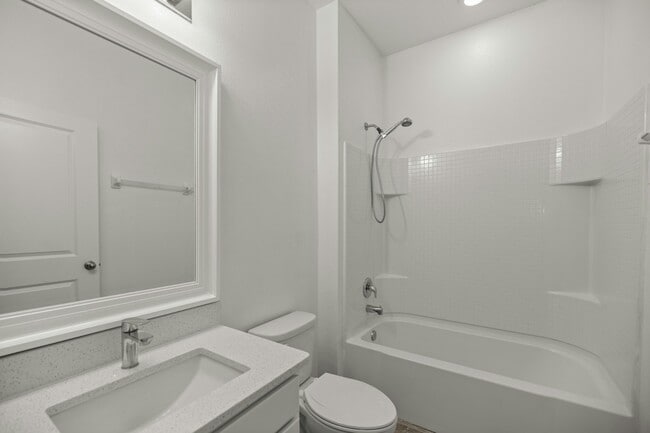 Building Photo - 5023 SW 58th Pl