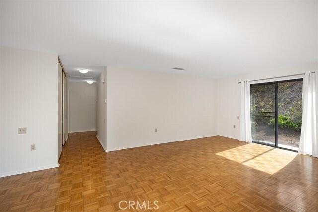 Building Photo - 3196 Via Buena Vista Rd