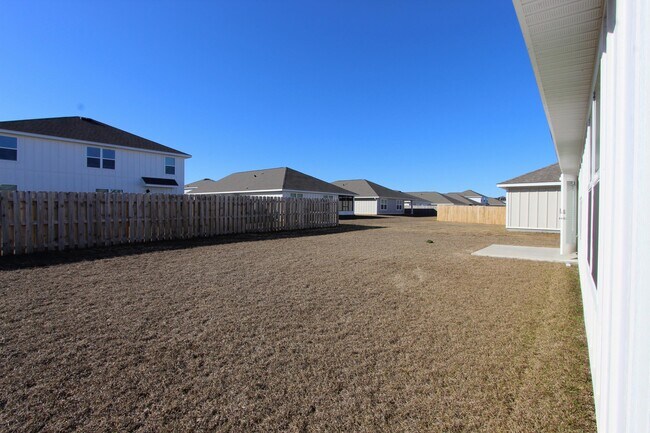 Building Photo - 440 Scarborough St