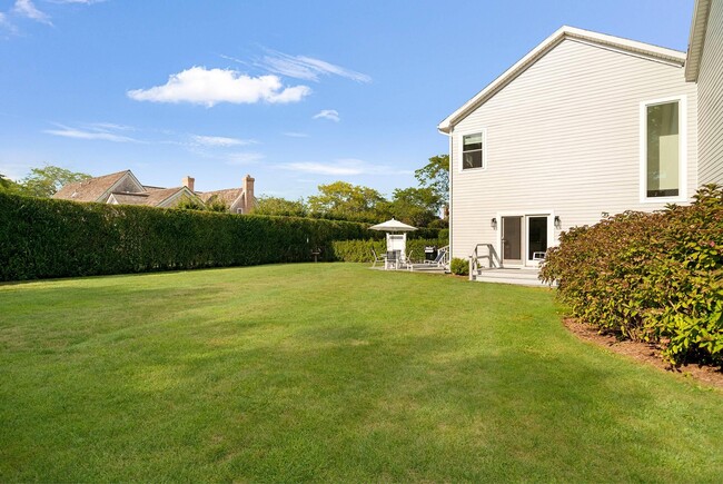 Building Photo - 41 Potato Field Ln