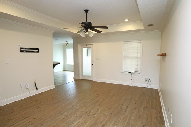 Building Photo - 4131 Ginger Trail