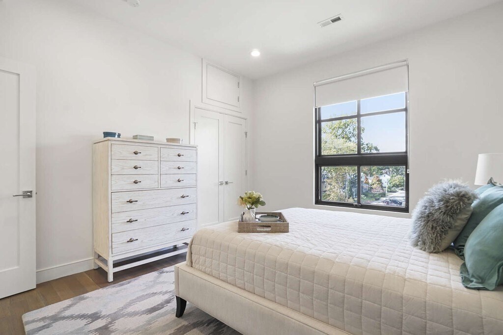 Bedroom 2 - 7 Burroughs St