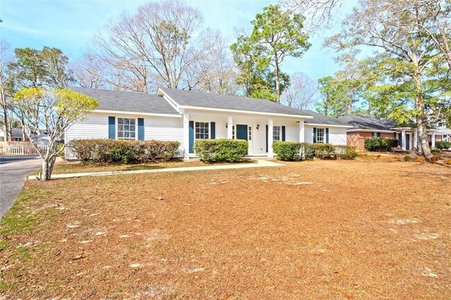 Building Photo - 1240 Lynchburg Ct
