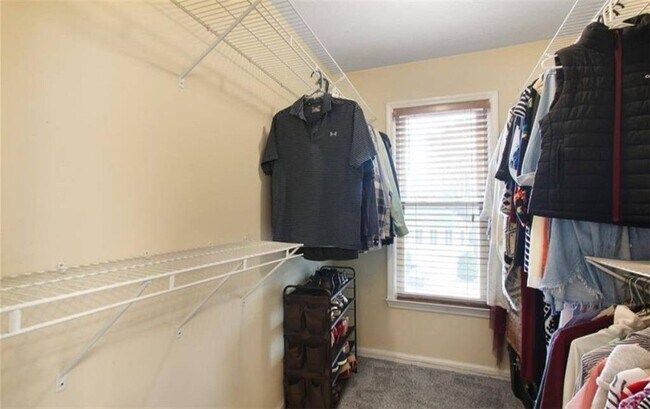Building Photo - 1825 Hickory Creek Ct NW