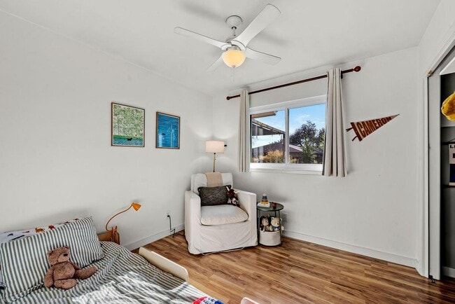 Building Photo - 6803 Castlekeep Way