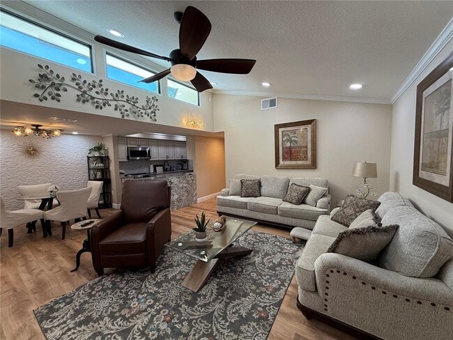 Building Photo - 6861 Woodwind Dr