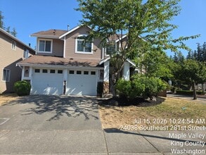 Building Photo - 4-Bedroom Corner-Lot Home | Central A/C | Carpet-Free Living | Walk to Schools, Parks and Cedar R...