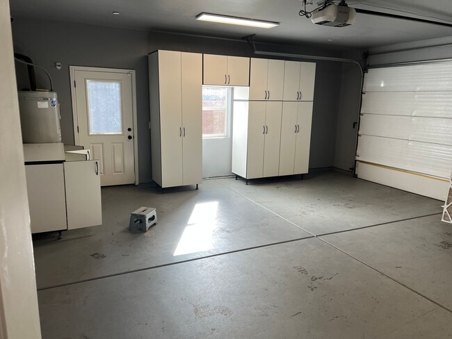 Building Photo - Coming Soon 3Bed 2bath 2016 Build!! One ti...