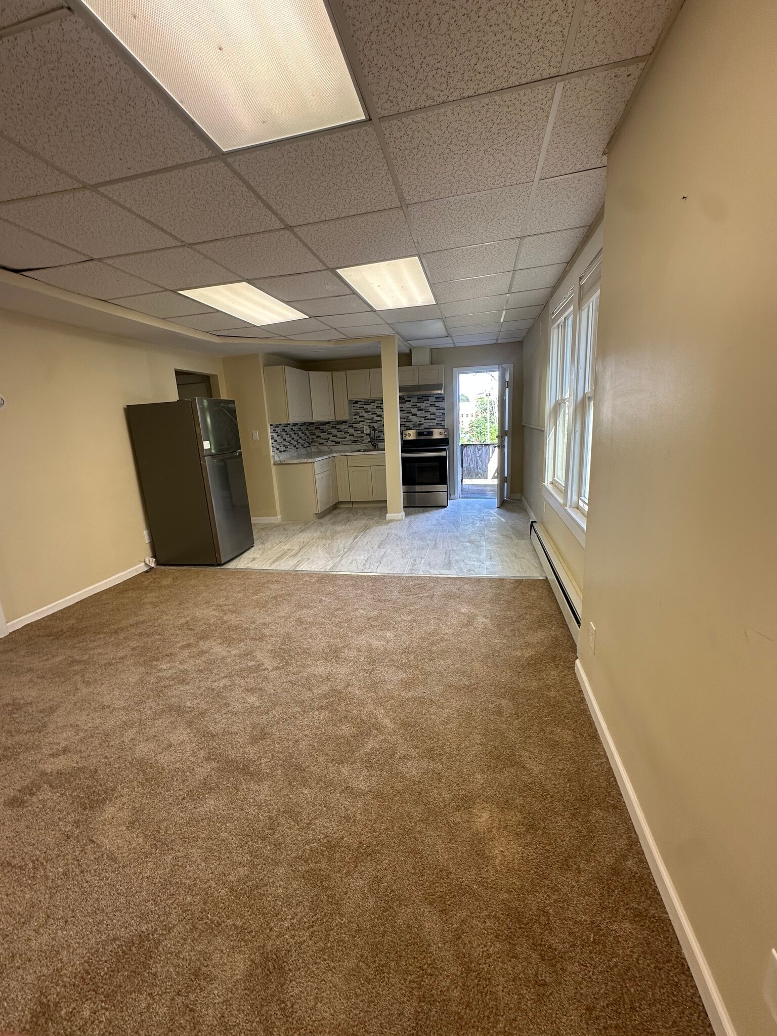 Building Photo - 104 Gillett St