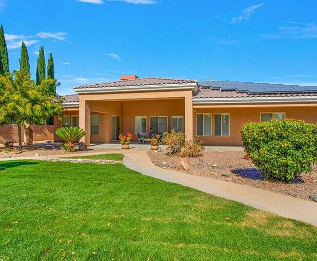 Building Photo - Luxury Home at Stonebrook Estates- Gated C...