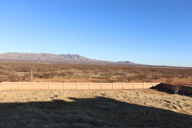 Building Photo - Welcome to your Southern Arizona desert oasis!