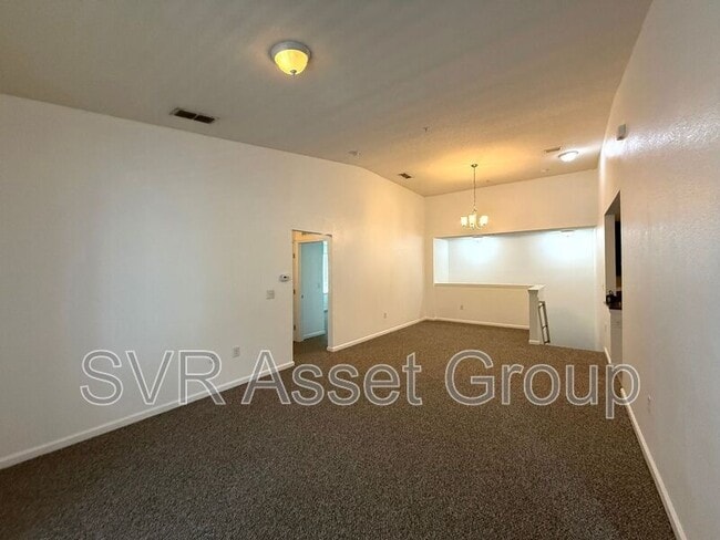 Building Photo - 1521 Golden Lake Loop