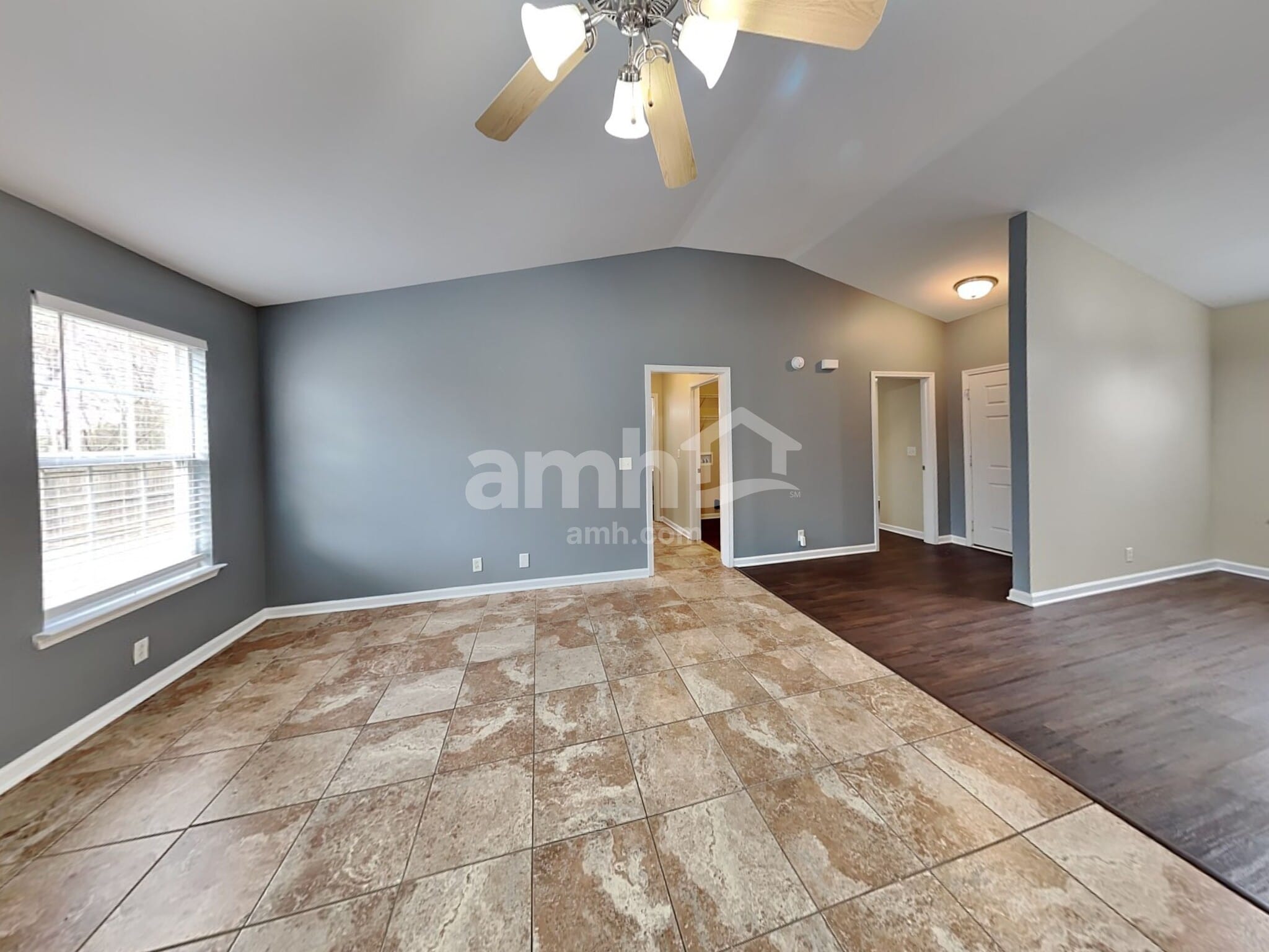 Building Photo - 2106 Bimelech Ln