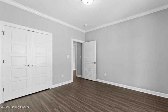 Building Photo - 5919 Ruby Fls Dr