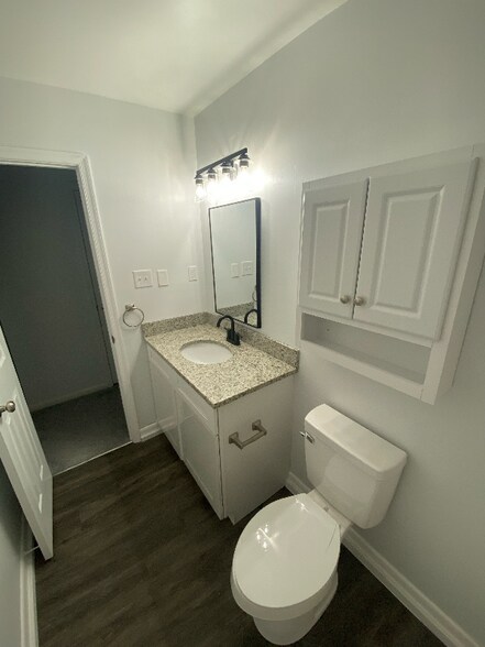 Building Photo - 407 Longleaf Rd