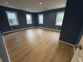 Building Photo - 6 Northey St