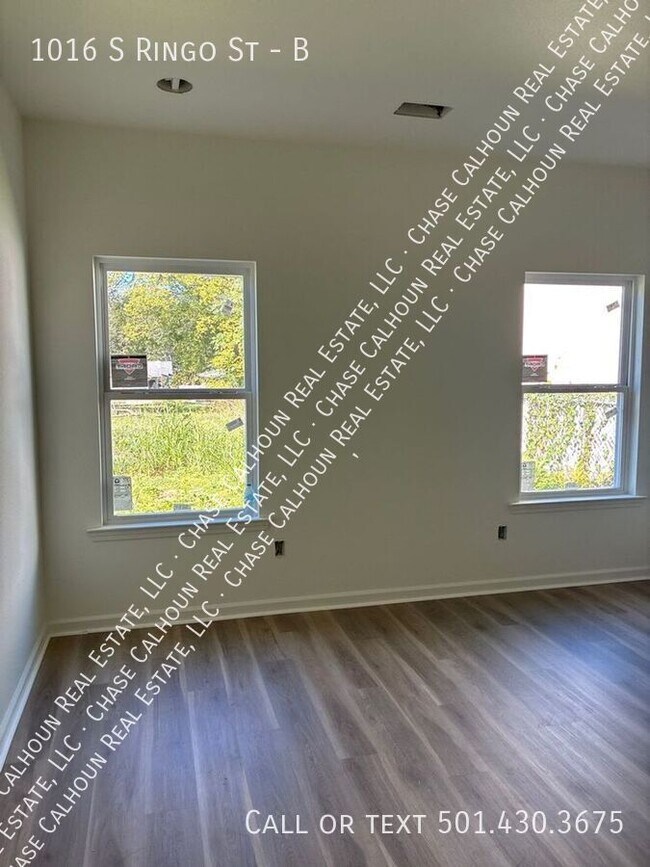 Building Photo - 1016 S Ringo St