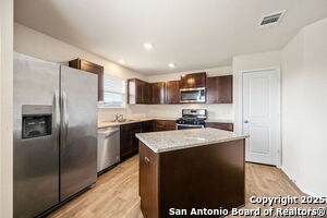 Building Photo - 6525 Baroque Ter