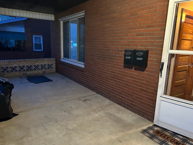 Private front porch - 514 Electric Ave