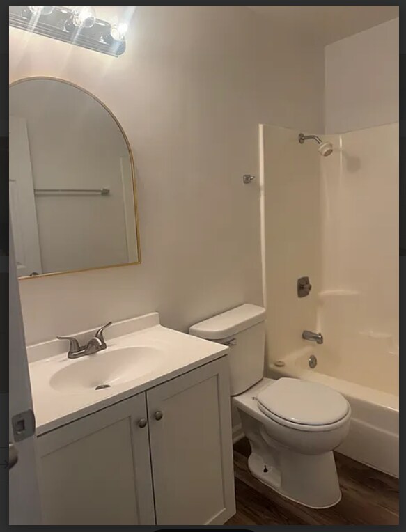 Building Photo - 4493 Provincetown Dr