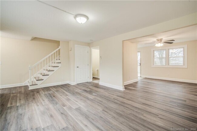 Building Photo - 33 Muir Terrace