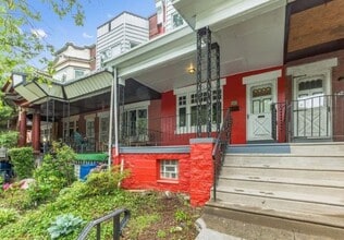 Building Photo - 5425 Cedar Ave