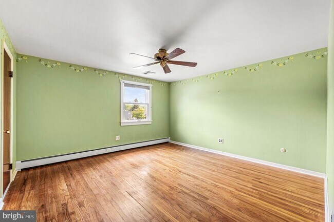 Building Photo - 1236 Ellis Cir