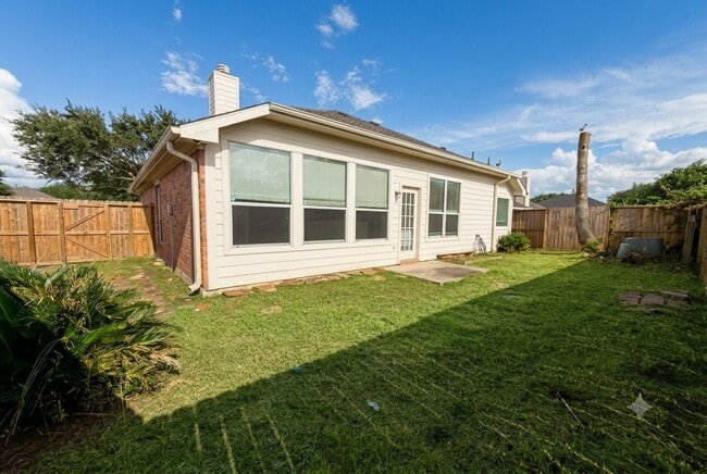 Building Photo - 6015 Ida Rose Ct