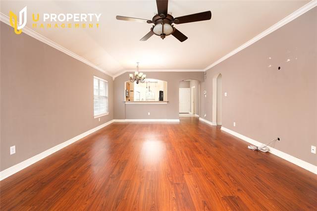 Building Photo - 408 Crossbill Ln