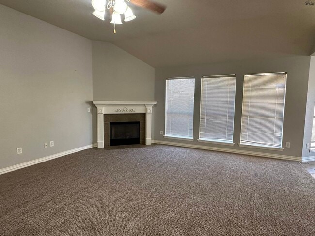 Building Photo - 5214 Sunnybrook Ln