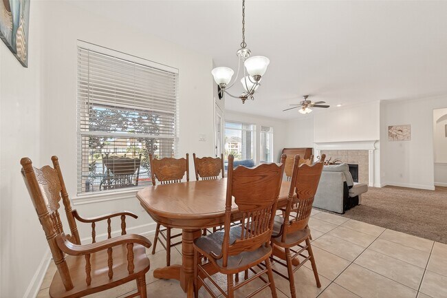 Building Photo - 3010 Pelican Cove