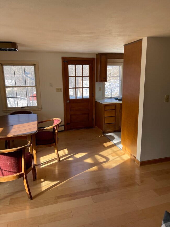 Primary Photo - 63 Ridge Rd