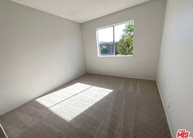 Building Photo - 6406 Regatta Ct