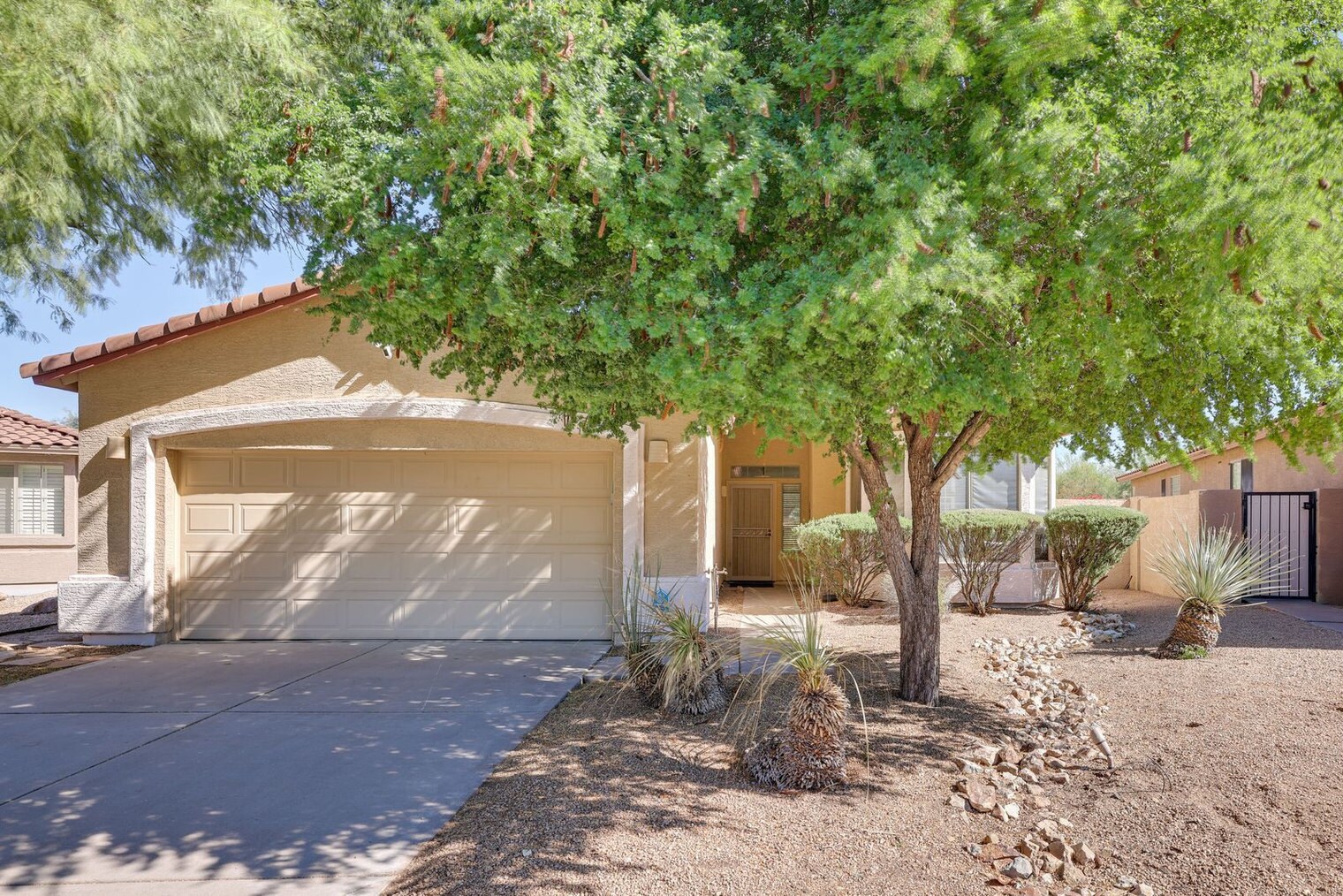 Building Photo - 7316 E Whispering Wind Dr