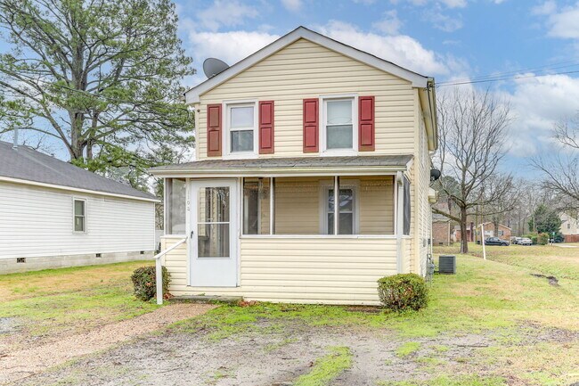 Building Photo - 1103 Fentress Rd